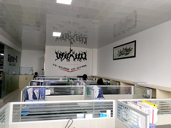 百讯办公室一角